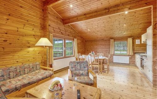 Fehrenbach Casa | 3 Bedroom Amazing Home In Masserberg