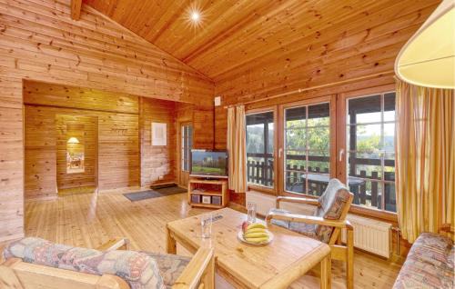 Fehrenbach Casa | 3 Bedroom Amazing Home In Masserberg