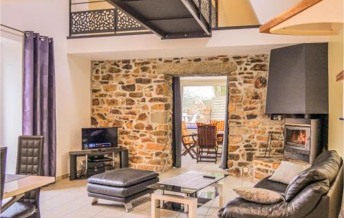 Vasteville Casa | 3 Bedroom Amazing Home In La Hague