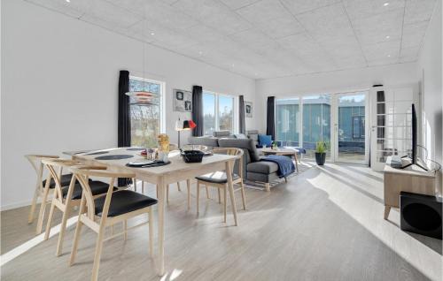 Kramnitse Casa | 3 Bedroom Amazing Home In Rødby