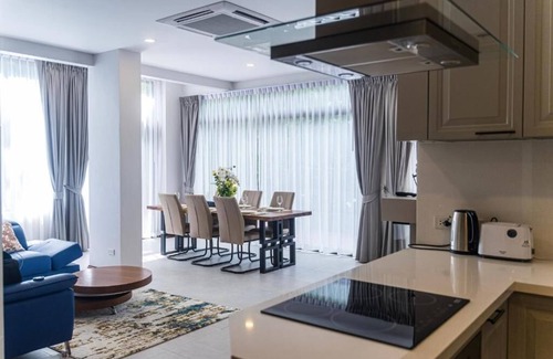 Karon Apartamento | 3 Bedroom Apartment Premium 181м² 300m from the sea