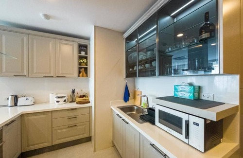 Karon Apartamento | 3 Bedroom Apartment Premium 181м² 300m from the sea