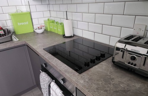 Dundee Apartamento | 3-Bedroom Apartment by Eden Project - Free Parking