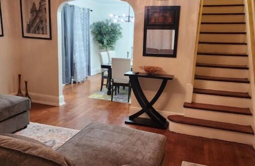 Vauxhall Apartamento | 3-bedroom apartment in marvelous Maplewood with WiFi, AC