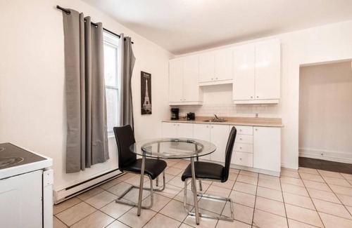 Southwest Apartamento | 3 bedroom apartment in Verdun