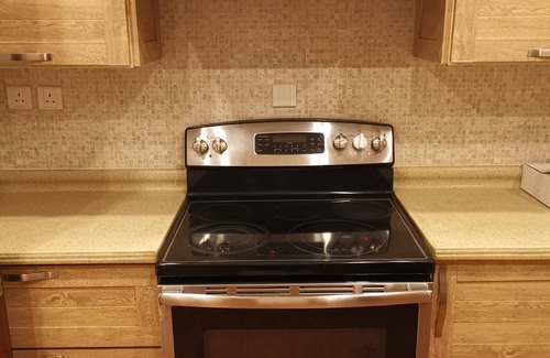 Dammam Apartamento | 3-bedroom apartment in fabulous Dammam with AC