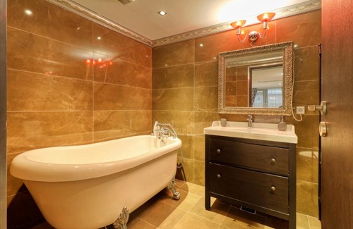 Sector 1 Apartamento | 3 Bedroom Apartment in Herastrau Area