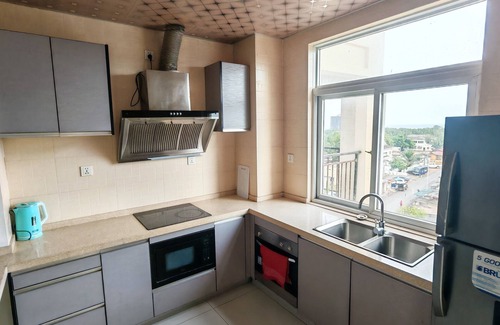 North Ridge Apartamento | 3-bedroom Apartment in Osu, Accra with AC, WiFi, Gym, Pool