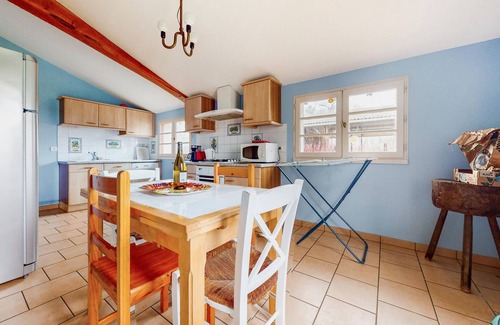 Villeherviers Casa | 3 bedroom awesome home in Villeherviers