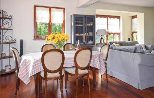 Gardna Wielka Casa | 3 Bedroom Awesome Home In Gardna Wielka