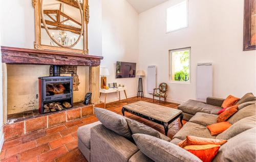 Marquefave Casa | 3 Bedroom Awesome Home In Marquefave