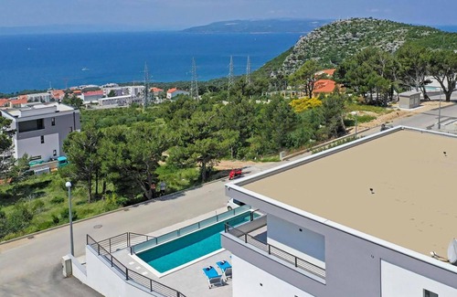 Veliko Brdo Casa | Impresionante casa de 3 dormitorios en.