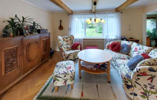 Roke Casa | 3 Bedroom Awesome Home In Röke
