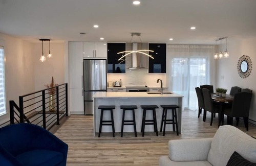 Queensland Casa | 3 bedroom beach house with hot tub and spectacular view