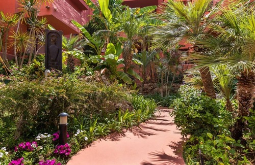 Nikki Beach Apartamento | 3 BEDROOM--BEACH--POOL--SAUNA--GYM