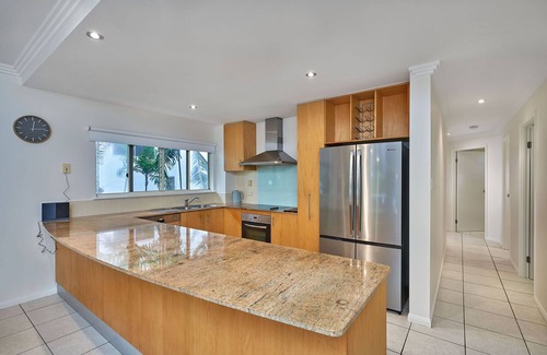 Clifton Beach Apartamento | 3 Bedroom Beachfront Apartment at Clifton Beach