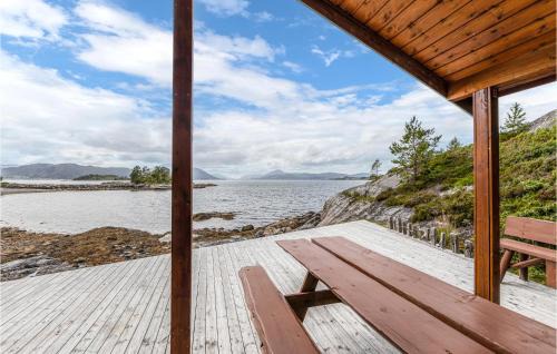 Frei Casa | 3 Bedroom Beautiful Home In Øydegard
