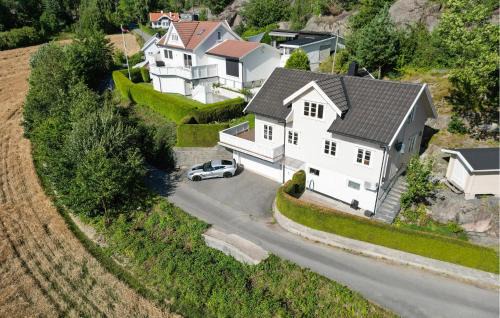 Grimstad Casa | 3 Bedroom Beautiful Home In Fevik