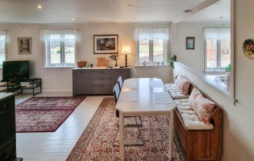 Grimstad Casa | 3 Bedroom Beautiful Home In Fevik