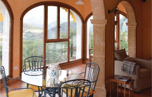 Oliva Casa | 3 Bedroom Beautiful Home In Oliva