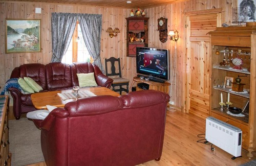 Asnes Municipality Casa | 3 Bedroom Beautiful Home In Gjesåsen
