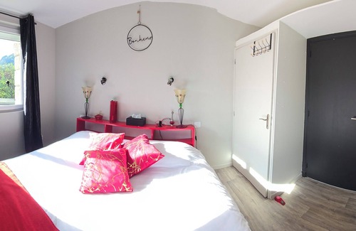Vals-les-Bains Cama Y Desayuno | 3 bedroom bed & breakfast in vals-les-bains