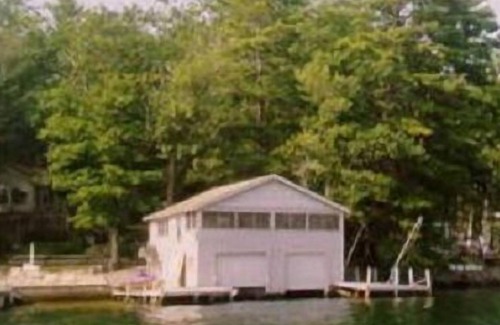 Laconia Cabaña | Casa de botes de 3 habitaciones en Paugus Bay Lake Winnipesaukee
