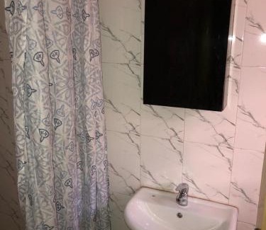 Enugu Apartamento | 3 Bedroom Bungalow at Heliu Estate, Enugu