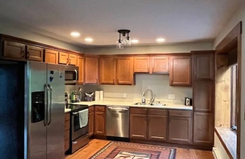 Rapid City Cabina | 3-bedroom cabin Sleeps 8 Close to ATV Trails with WiFi