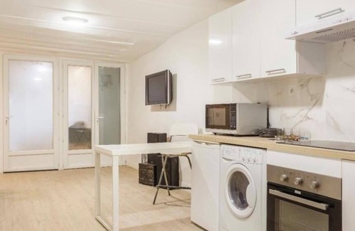 Strasbourg -Saint-Denis Apartamento | 3-bedroom central apartment 10 travellers