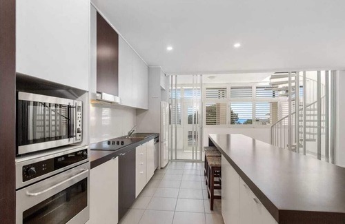 Northern Rivers Apartamento | 3 Bedroom Central Beachside Kingscliff Apartment with Pool
