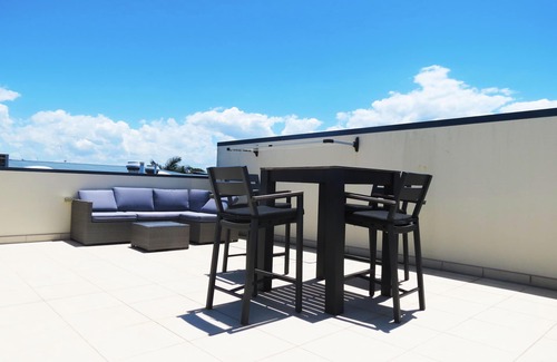 Northern Rivers Apartamento | 3 Bedroom Central Beachside Kingscliff Apartment with Pool