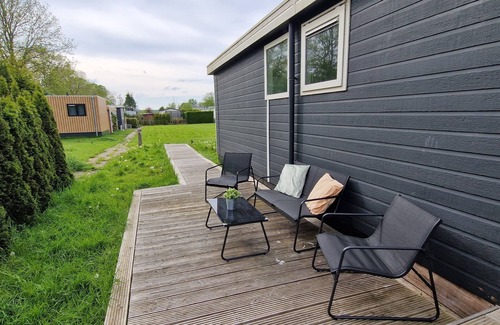 Hensbroek Chalet De Esquí | 3 bedroom chalet in hensbroek