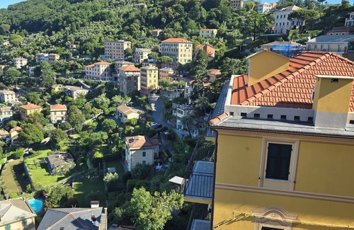 Camogli Condominio | 3-bedroom condo, full kitchen, 1leaving room 1 bathroom, balcony great view