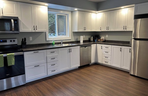 Tobermory Casa | 3 Bedroom Cottage- 51 Corey Cres