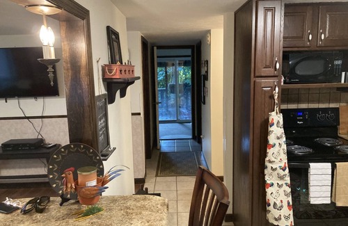 Prince Cabaña | 3 Bedroom Cottage with riverfront in New River Gorge
