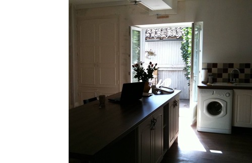 Montbron Casa | Casa Rural de 3 dormitorios, cerca de la ciudad, ideal para pescar, montar en bicicleta, caminar