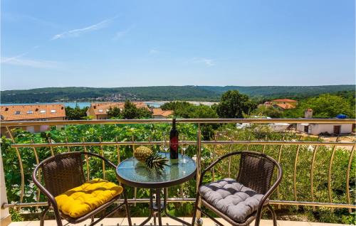 Cizici Apartamento | 3 Bedroom Cozy Apartment In Dobrinj