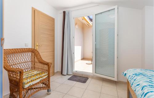 Cizici Apartamento | 3 Bedroom Cozy Apartment In Dobrinj