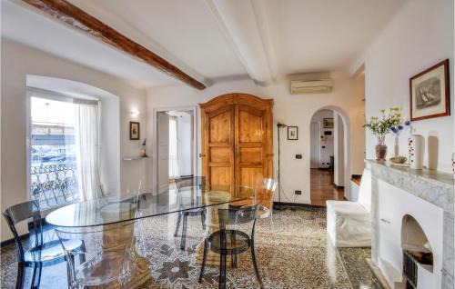 Pre Apartamento | 3 Bedroom Cozy Apartment In Genova