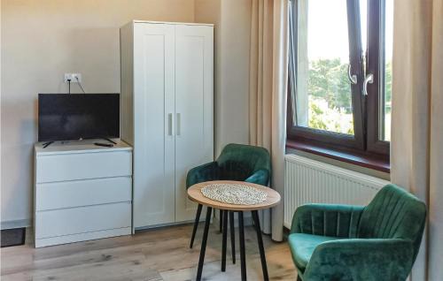 Smoldzinski Las Casa | 3 Bedroom Cozy Home In Smoldzinski Las