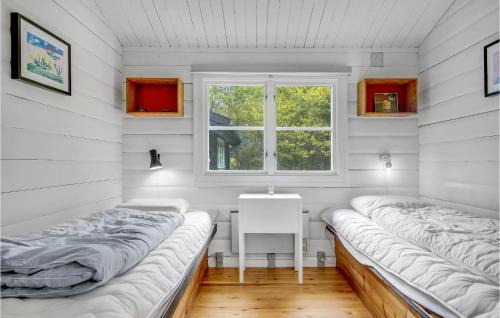 Frederiksvaerk Casa | 3 Bedroom Cozy Home In Frederiksværk