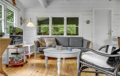 Frederiksvaerk Casa | 3 Bedroom Cozy Home In Frederiksværk