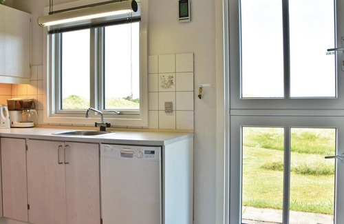 Haurvig Casa | Preciosa casa en Hvide Sande con cocina
