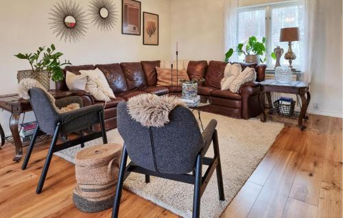 Alingsas Casa | 3 Bedroom Cozy Home In Alingsås