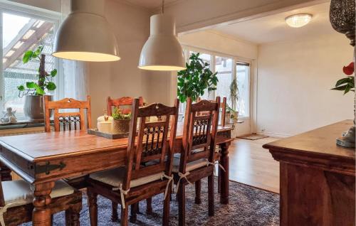 Alingsas Casa | 3 Bedroom Cozy Home In Alingsås