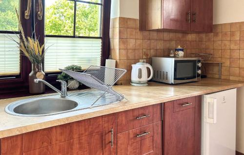 Debina Casa | 3 Bedroom Cozy Home In Debina