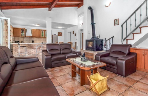 Bakar Casa | Preciosa casa en Hreljin con WiFi