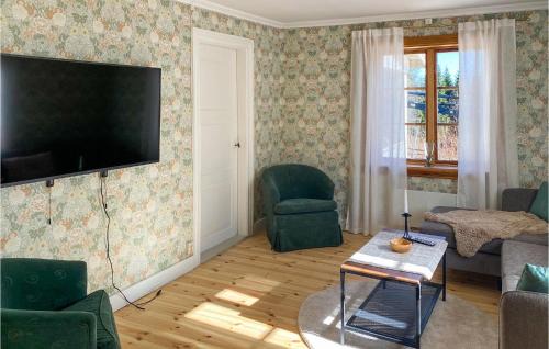 Rullan Casa | 3 Bedroom Cozy Home In Långserud