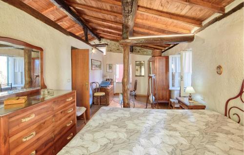 Lumarzo Casa | 3 Bedroom Cozy Home In Lumarzo